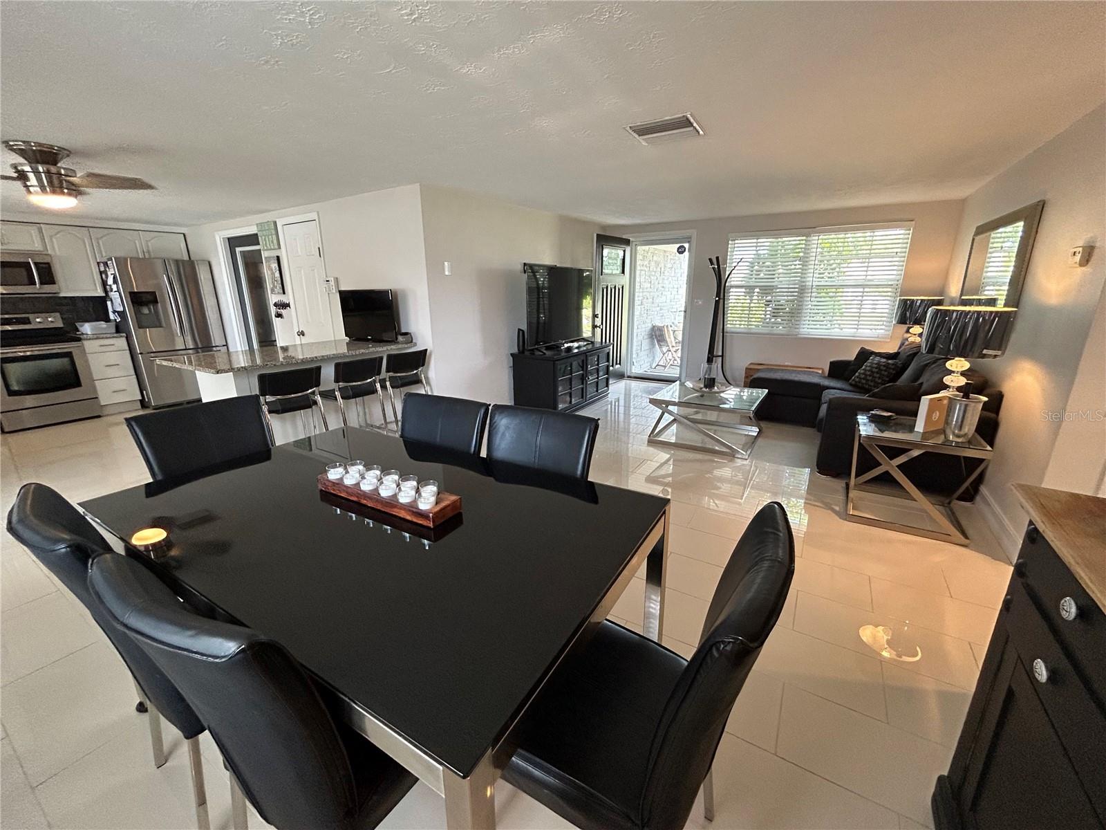 Image 14 of 25 For 3748 Beechwood Drive