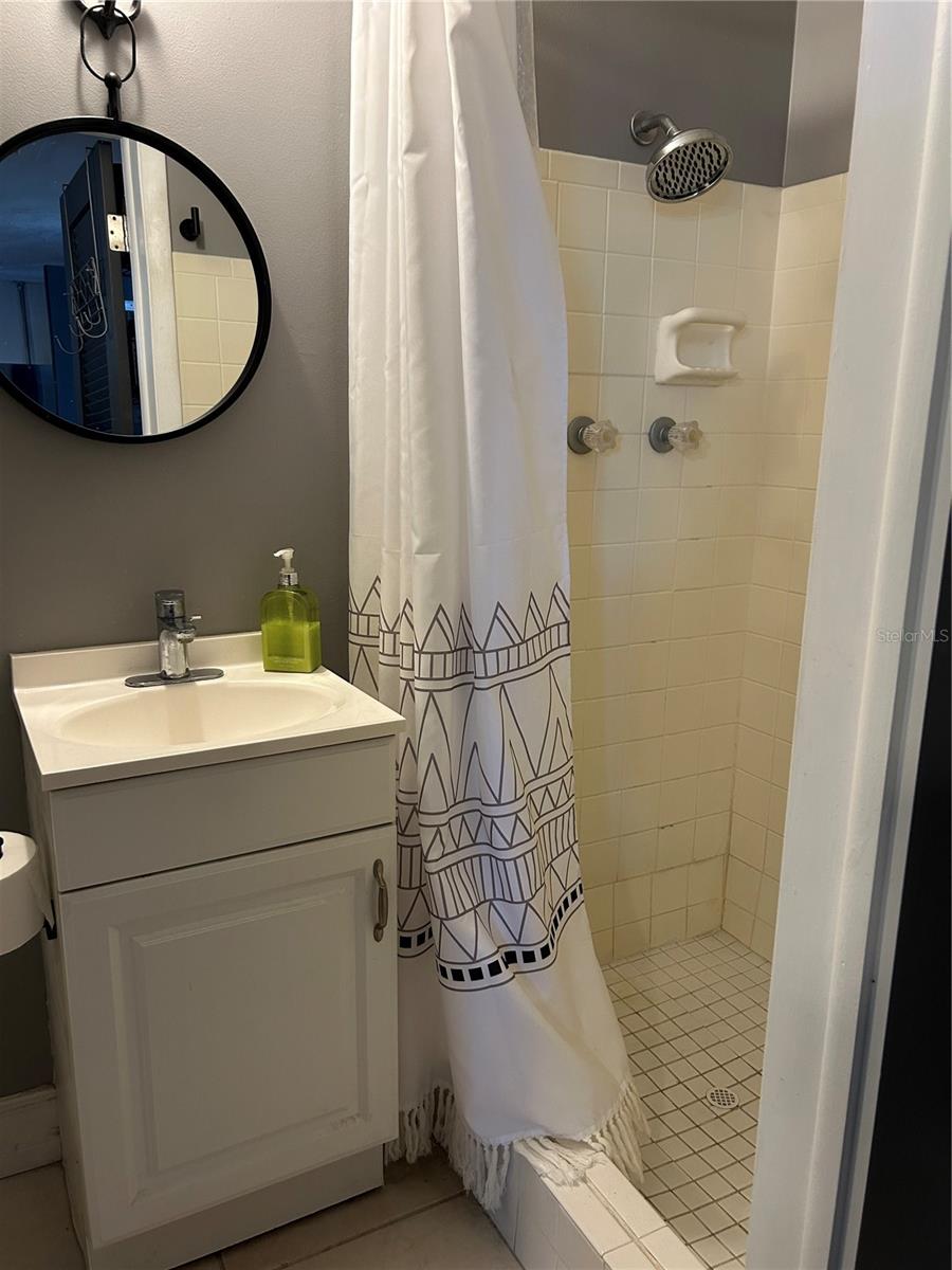 Image 25 of 25 For 3748 Beechwood Drive