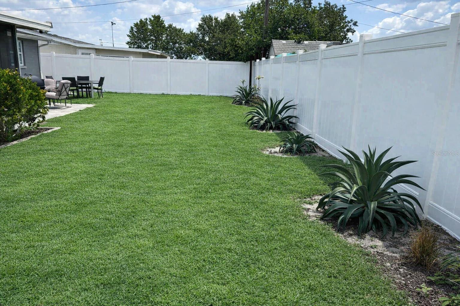 Image 7 of 25 For 3748 Beechwood Drive