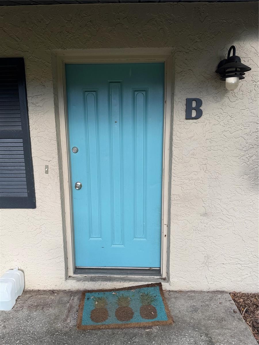 Image 2 of 12 For 447 6th Avenue Ne B