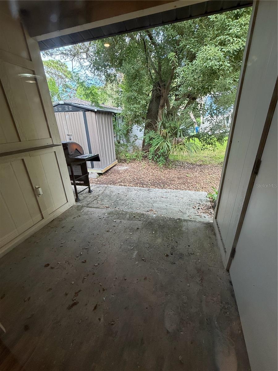 Image 7 of 12 For 447 6th Avenue Ne B