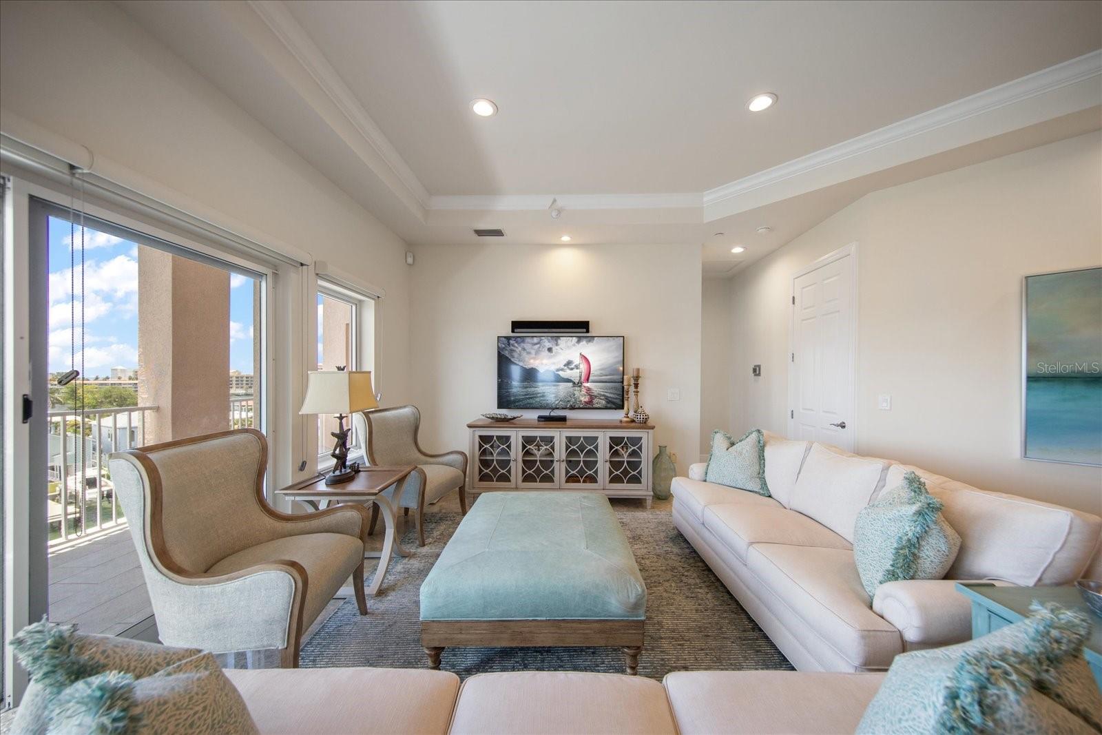 Image 13 of 42 For 205 Brightwater Drive 401