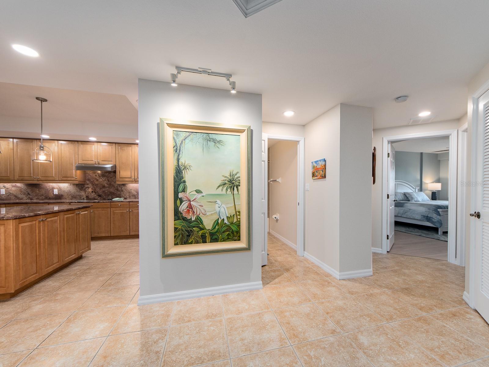 Image 8 of 57 For 1370 Gulf Boulevard 402