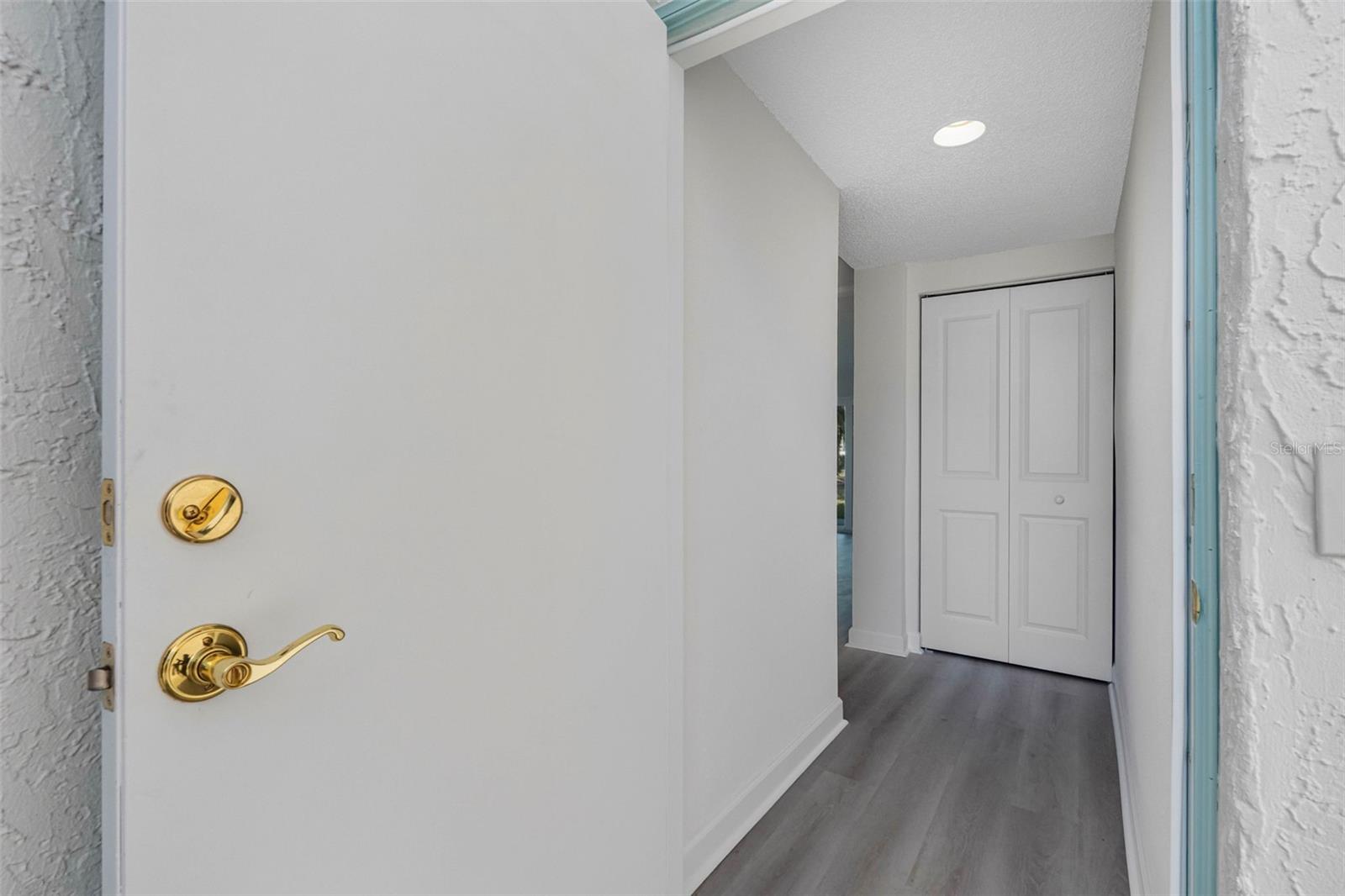 Image 3 of 40 For 1451 Gulf Boulevard 101