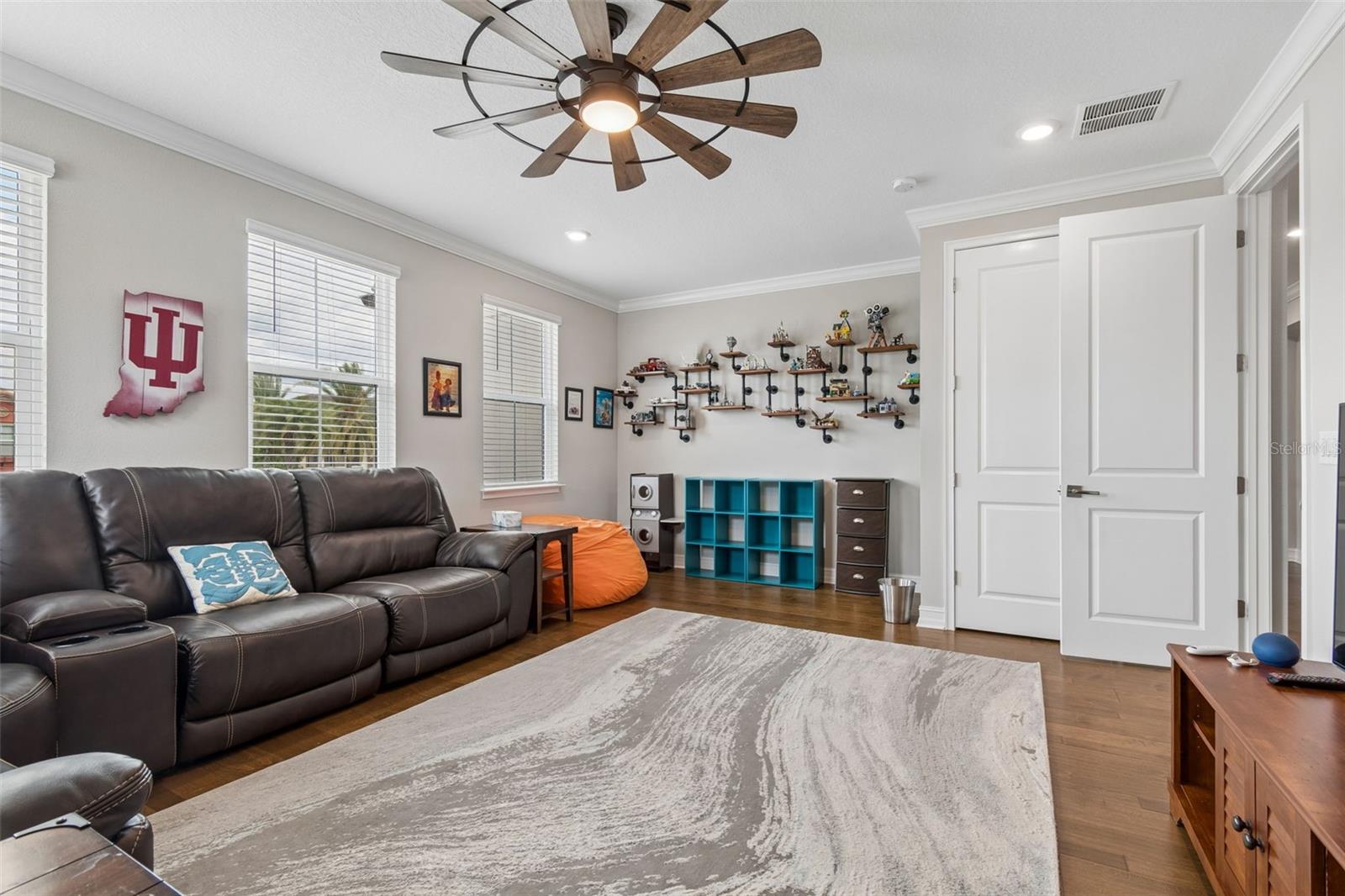 Image 16 of 47 For 28602 Marsciano Lane