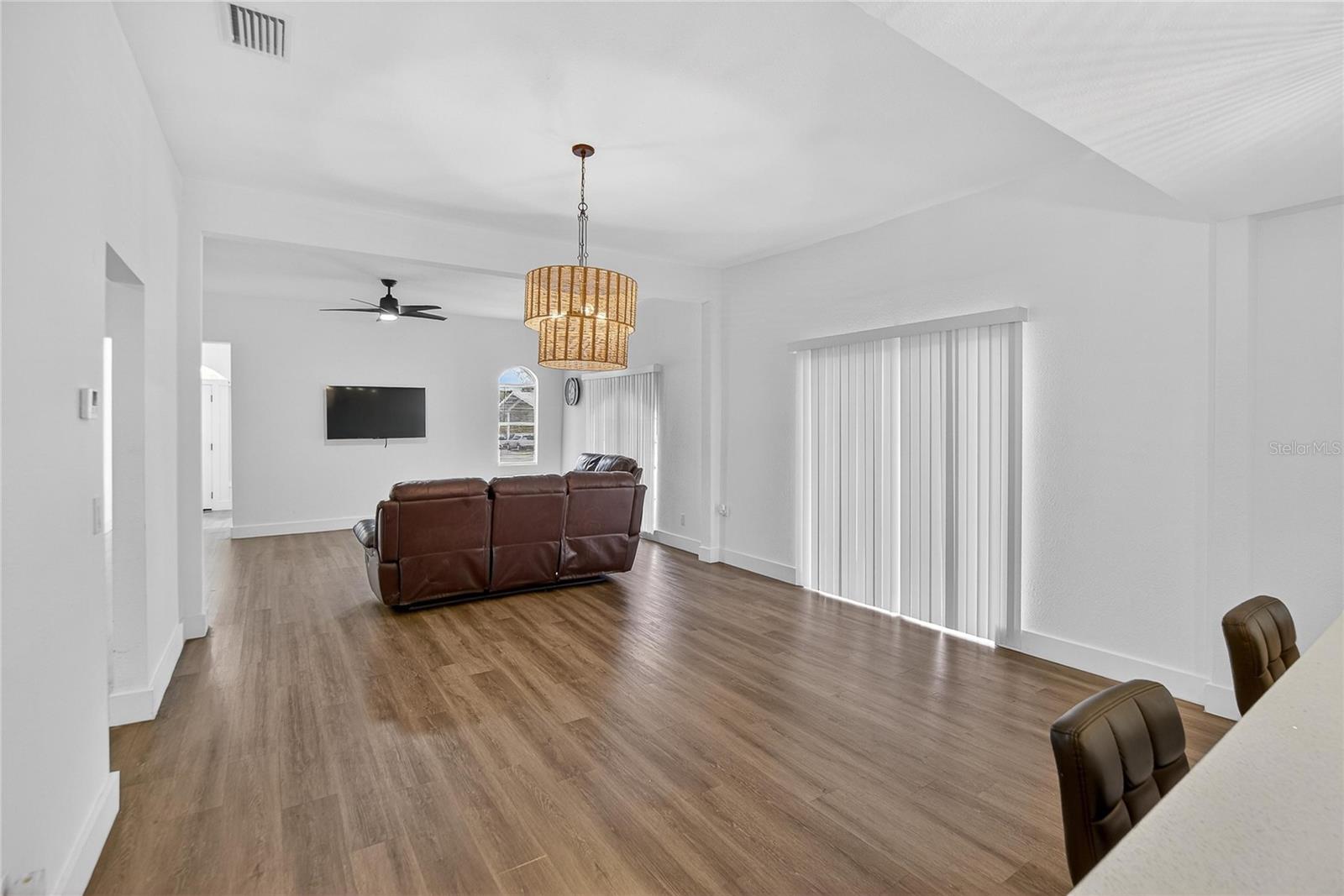 Image 12 of 51 For 800 Church Avenue