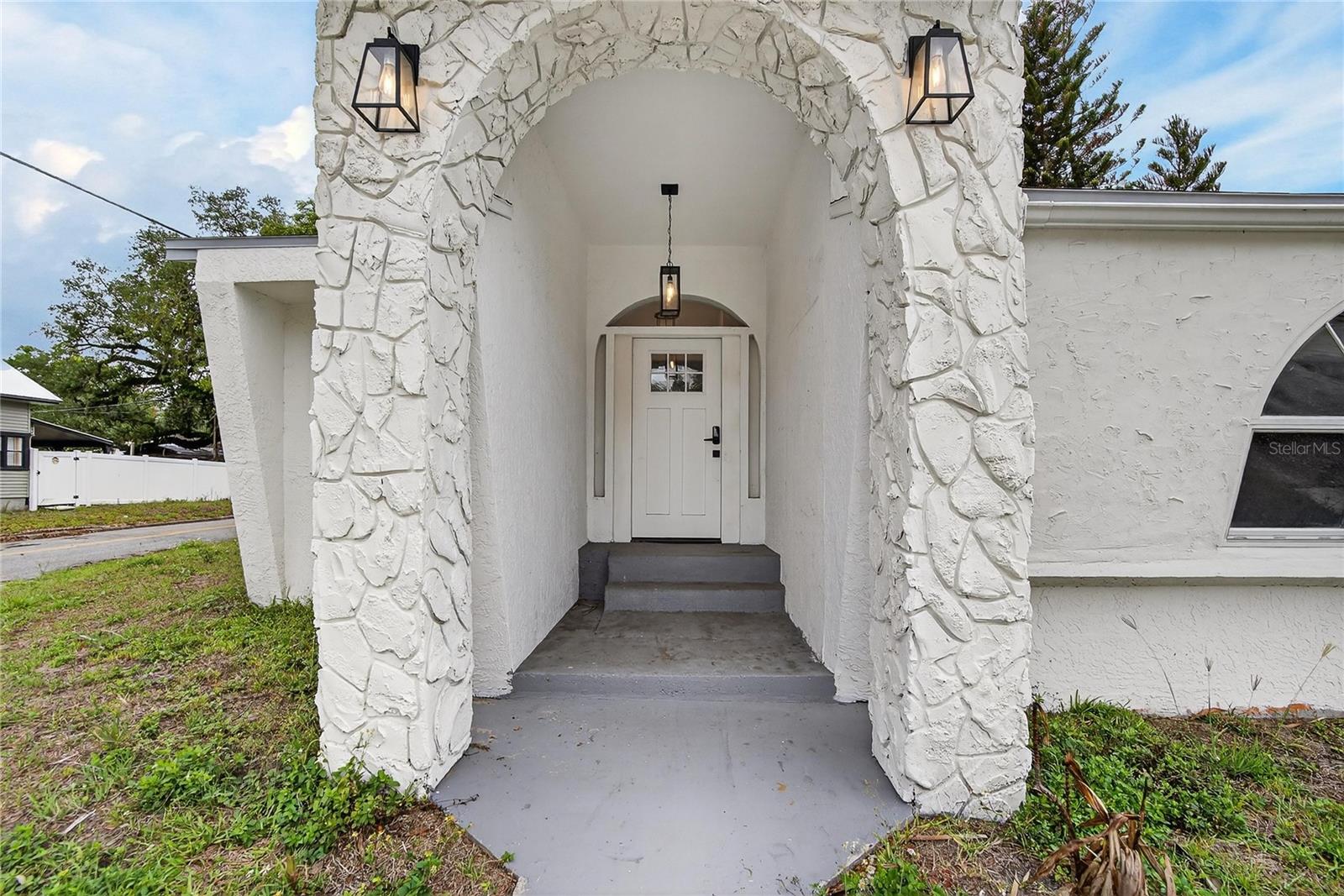 Image 5 of 51 For 800 Church Avenue