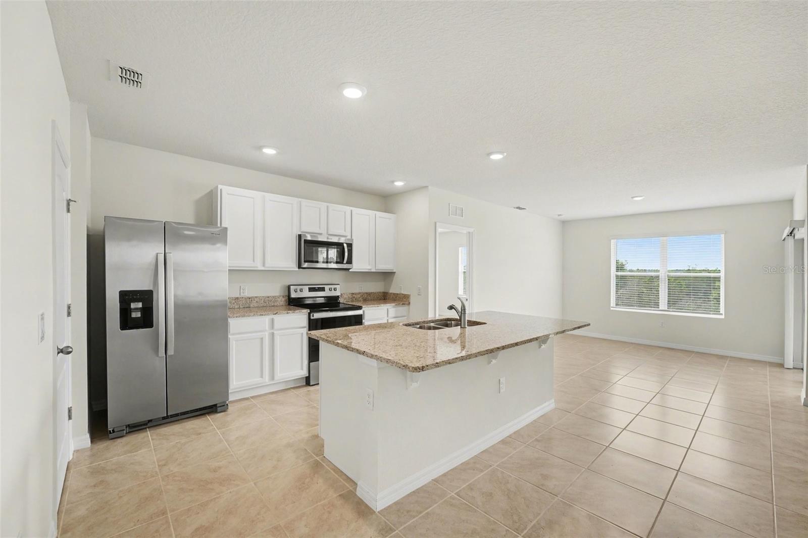 Image 13 of 35 For 2795 Grandbury Grove Road