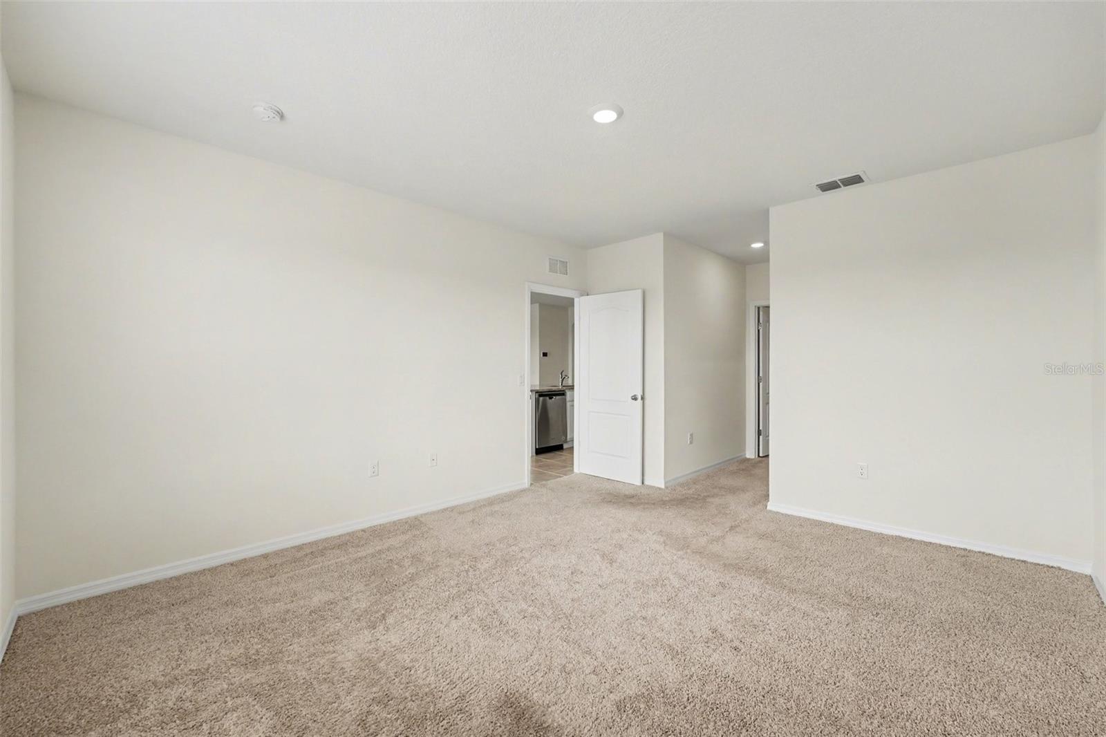 Image 19 of 35 For 2795 Grandbury Grove Road