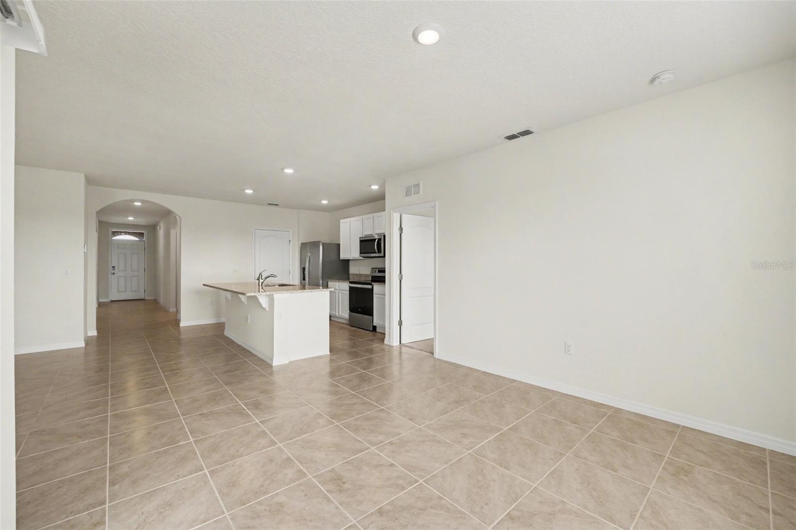 Image 6 of 35 For 2795 Grandbury Grove Road