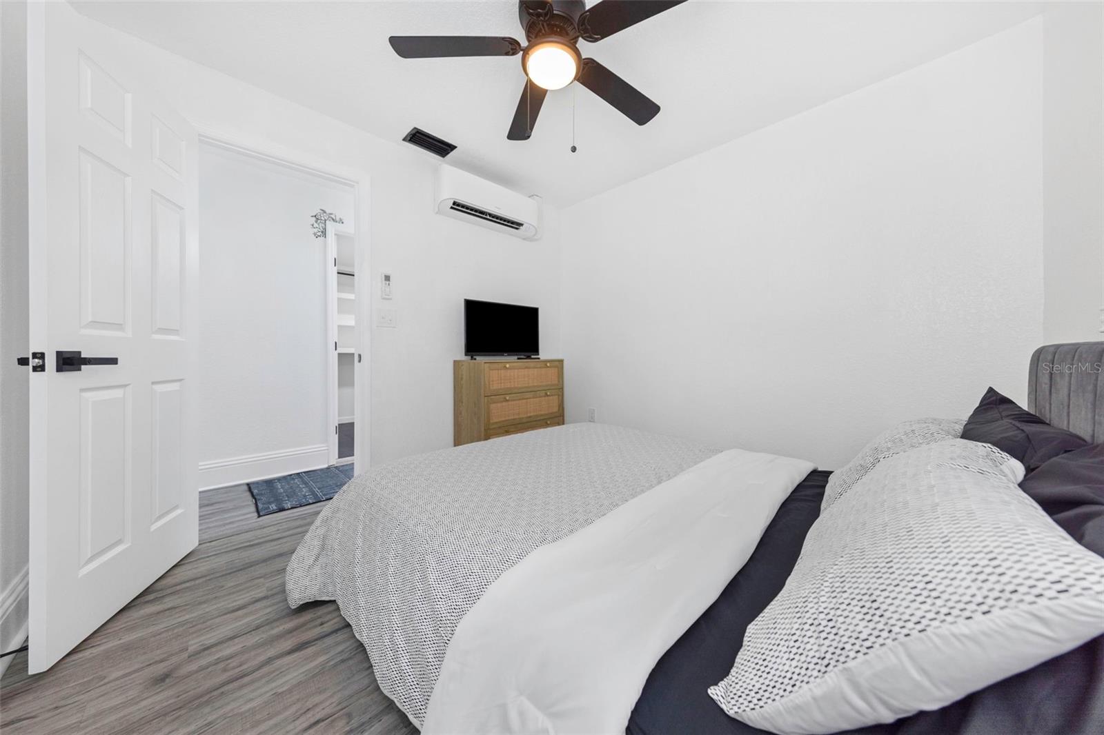 Image 22 of 48 For 100 Kilsythe Street