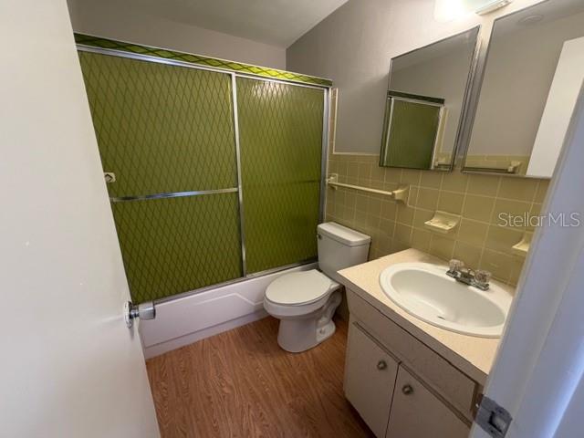 Listing photo id 11 for 3220 Huntington Road