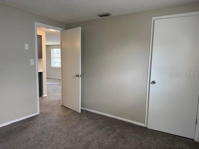 Listing photo id 15 for 3220 Huntington Road