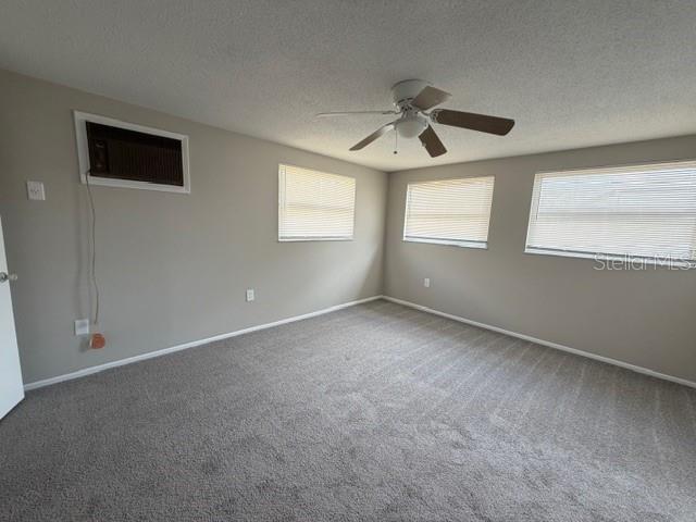 Listing photo id 19 for 3220 Huntington Road