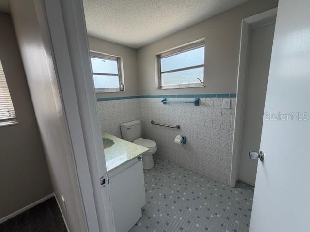 Listing photo id 20 for 3220 Huntington Road