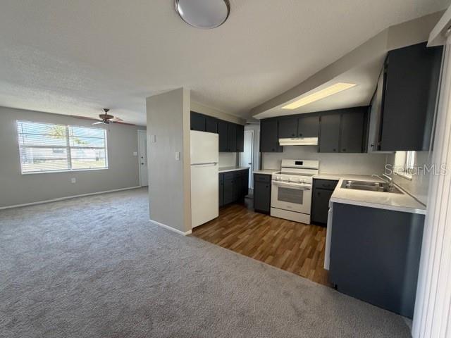 Listing photo id 5 for 3220 Huntington Road