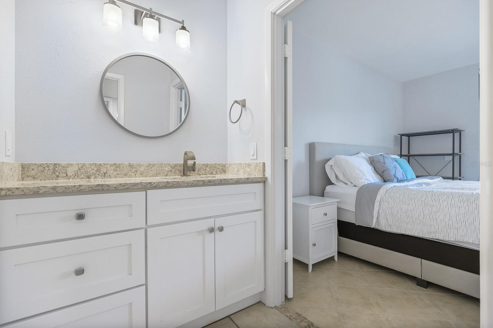 Image 15 of 33 For 1935 Gulf Of Mexico Drive G7-304