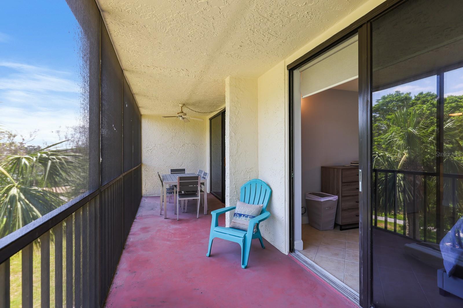 Image 23 of 33 For 1935 Gulf Of Mexico Drive G7-304