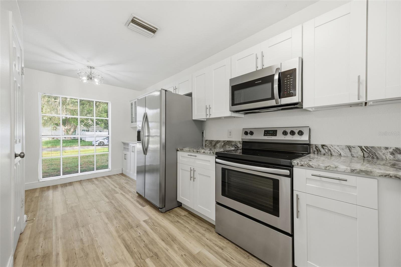 Image 12 of 32 For 3331 Marion Drive