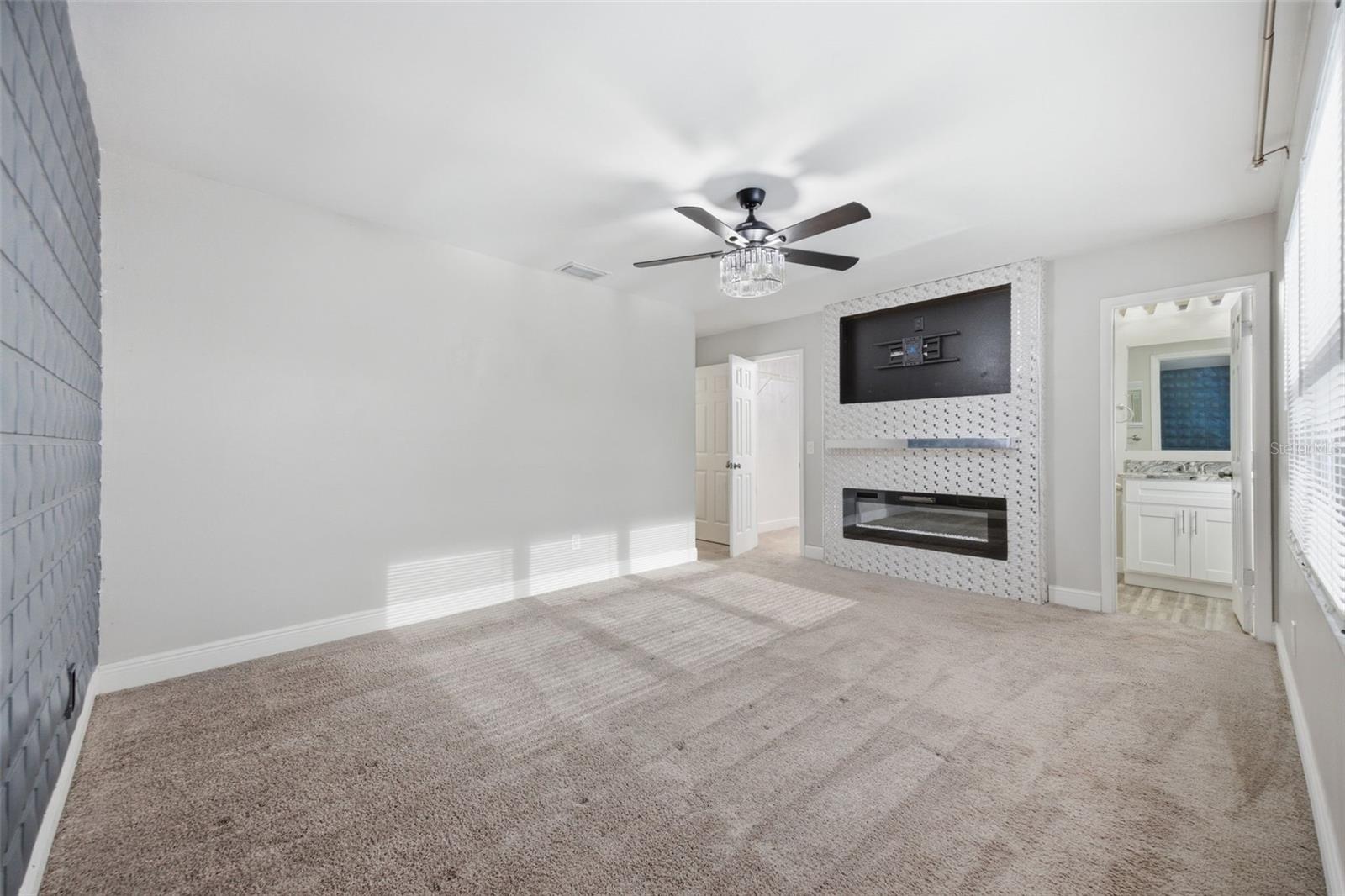 Image 21 of 32 For 3331 Marion Drive