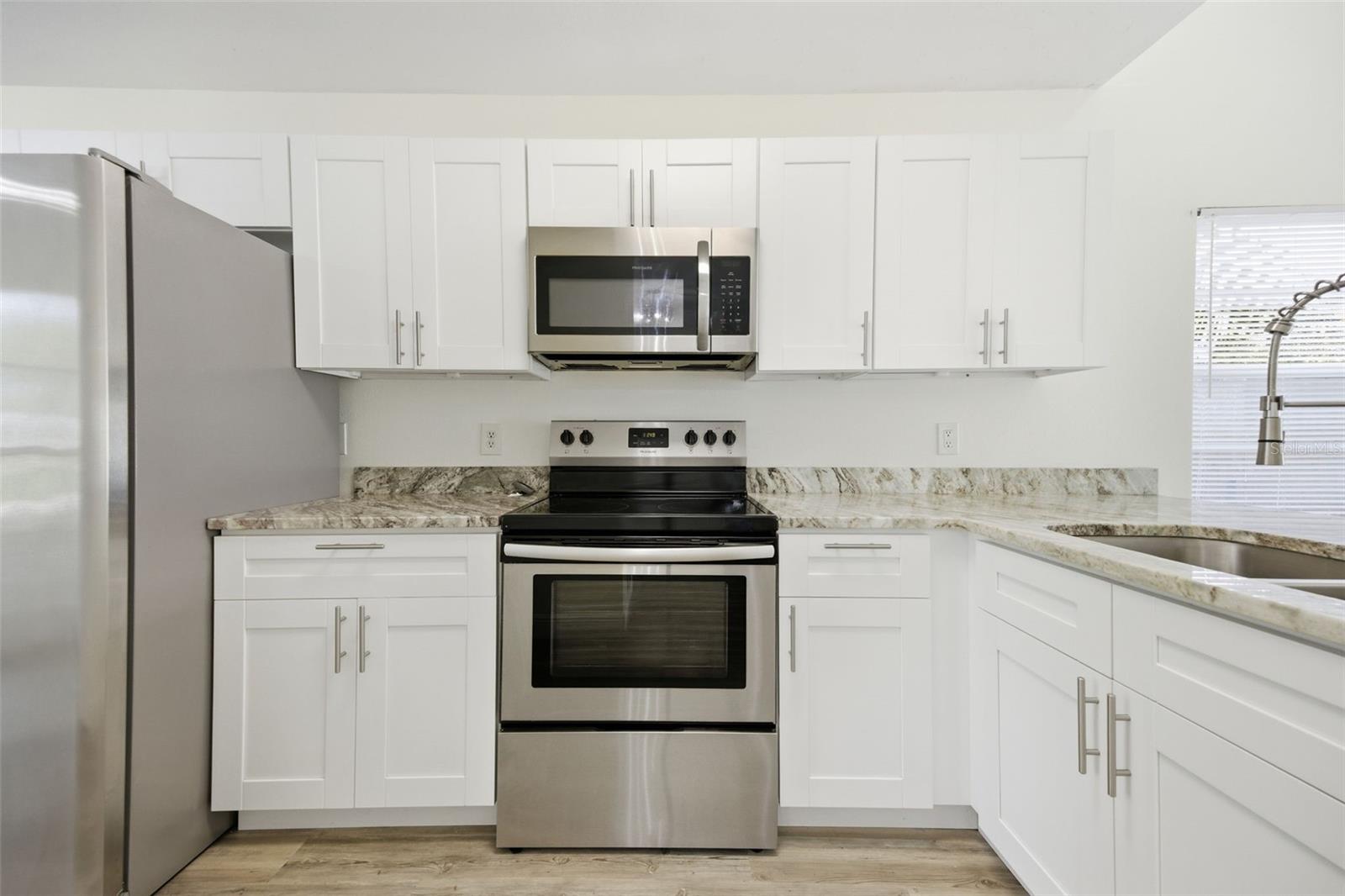 Image 8 of 32 For 3331 Marion Drive