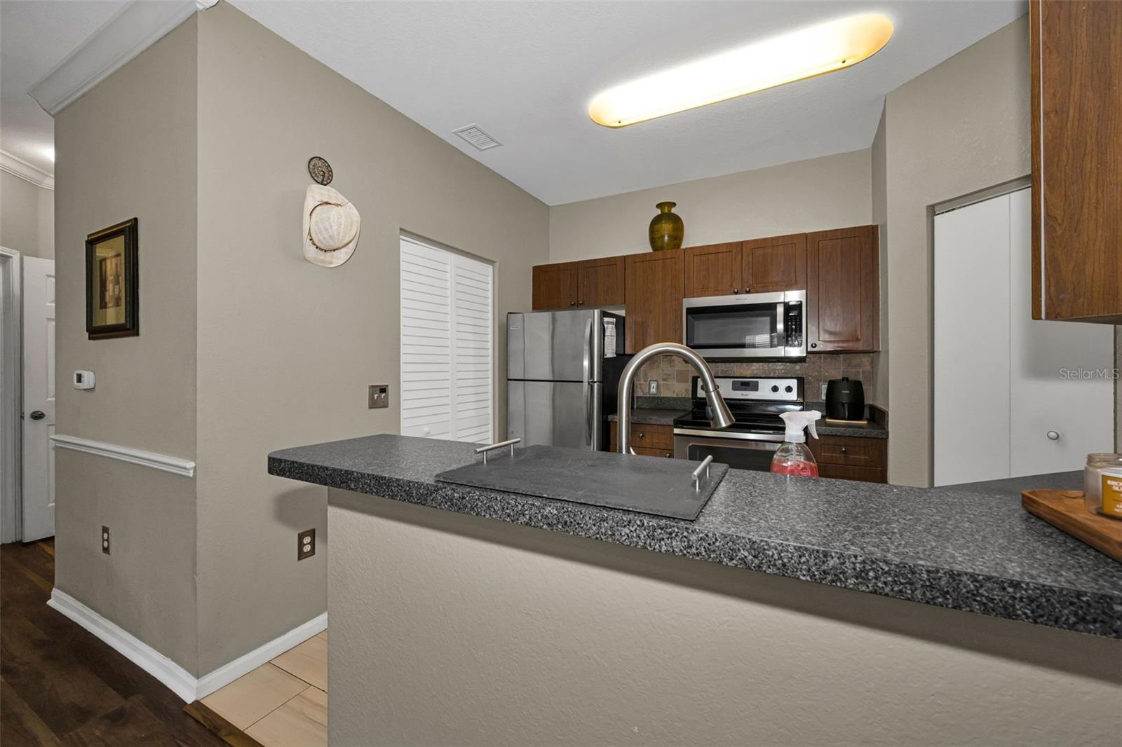 Image 12 of 54 For 2141 Portofino Place 28-281