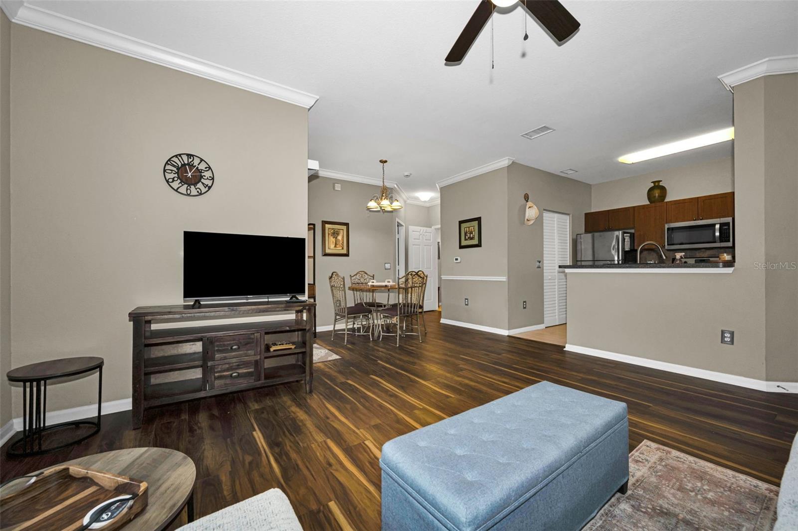 Image 7 of 54 For 2141 Portofino Place 28-281