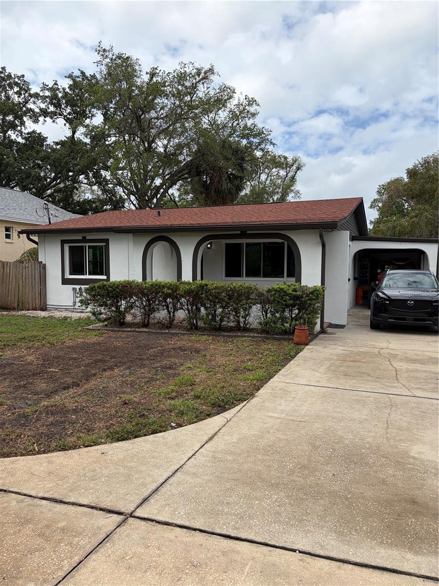 Listing photo id 1 for 8914 Memorial Highway