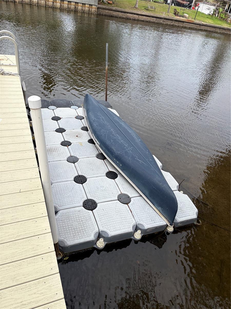 Listing photo id 47 for 8914 Memorial Highway