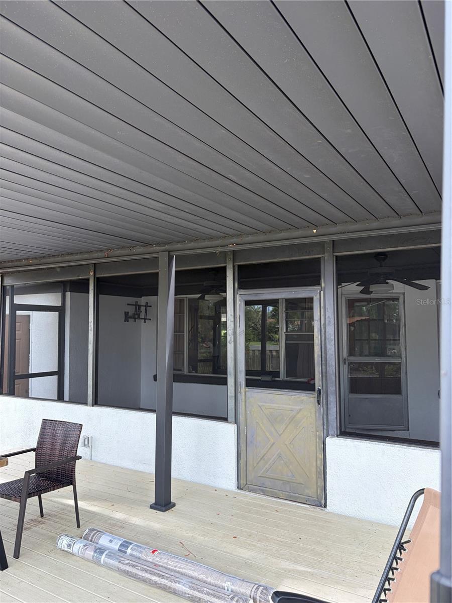 Listing photo id 56 for 8914 Memorial Highway