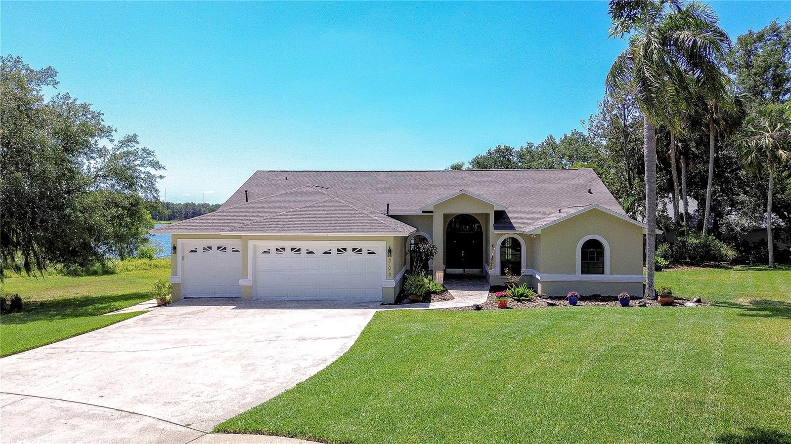 Details for 709 Sportsman Park Drive, SEFFNER, FL 33584