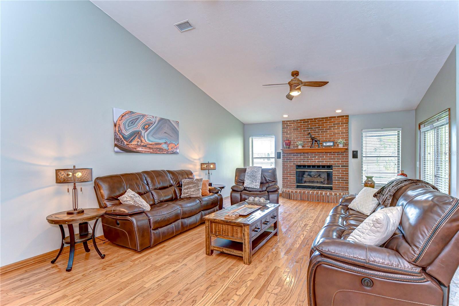 Image 13 of 38 For 709 Sportsman Park Drive