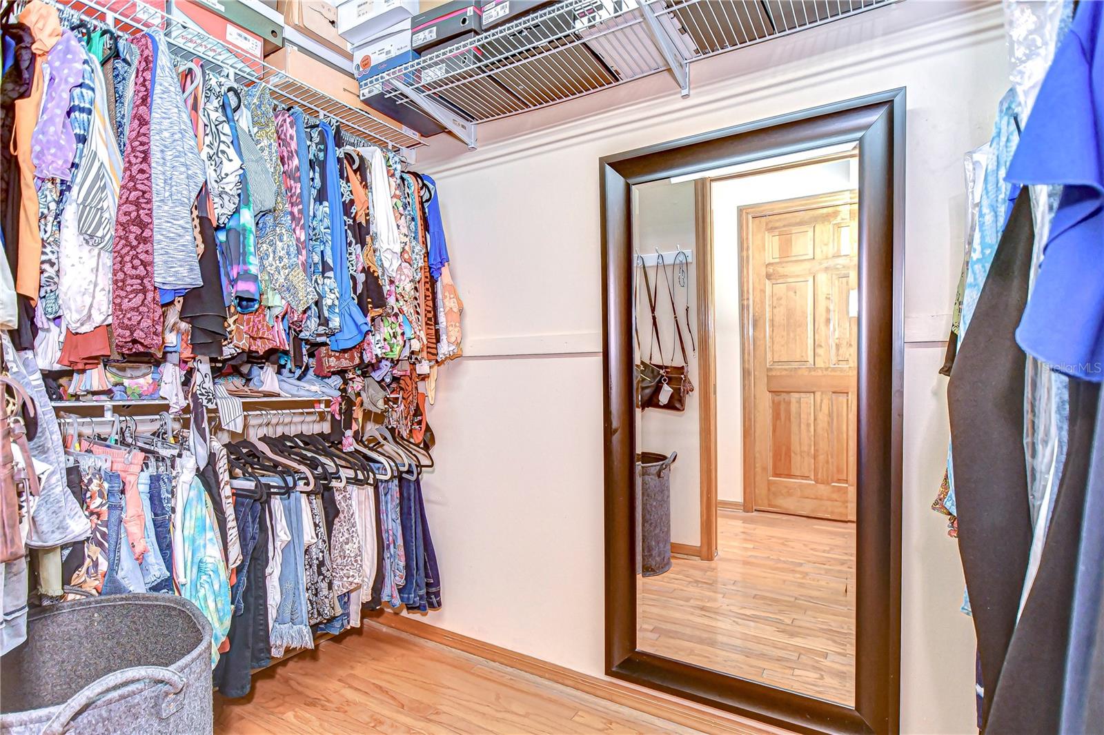 Image 21 of 38 For 709 Sportsman Park Drive