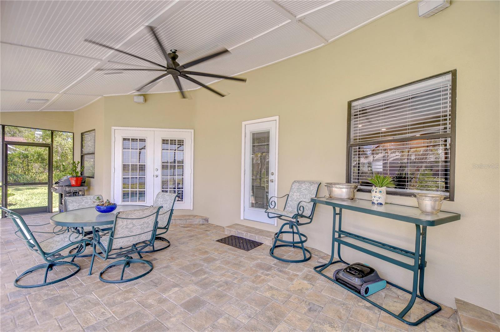 Image 29 of 38 For 709 Sportsman Park Drive