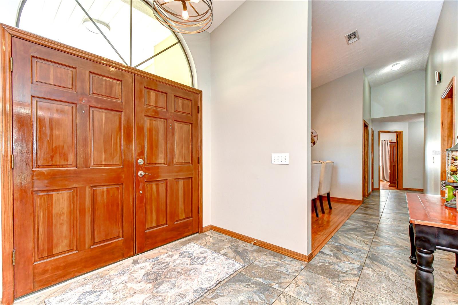 Image 7 of 38 For 709 Sportsman Park Drive