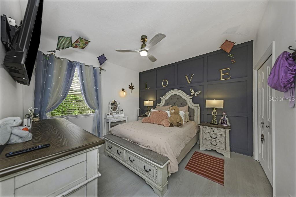 Image 26 of 50 For 15104 Elmcrest Street