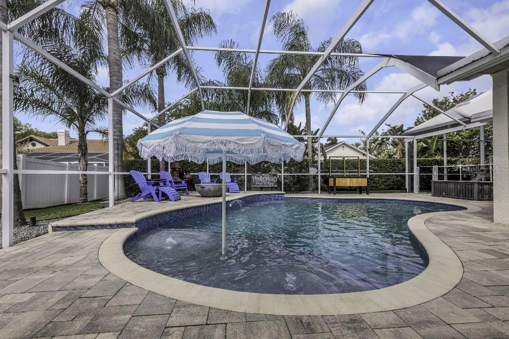 Image 33 of 50 For 15104 Elmcrest Street