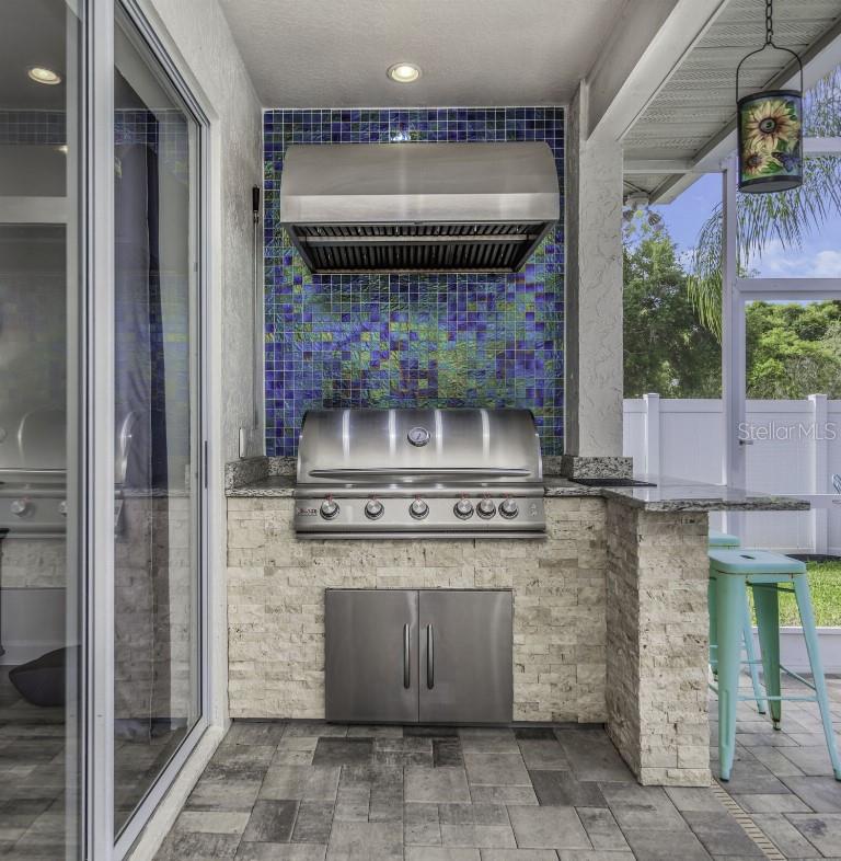 Image 34 of 50 For 15104 Elmcrest Street