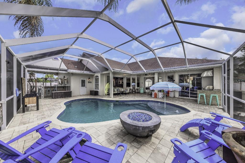 Image 4 of 50 For 15104 Elmcrest Street