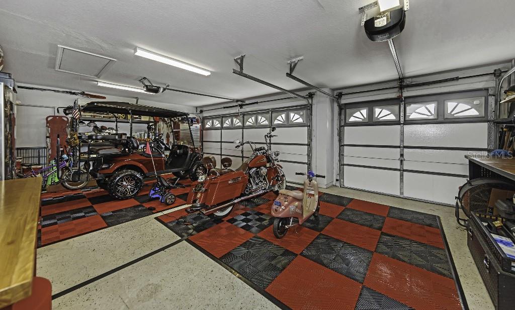 Image 41 of 50 For 15104 Elmcrest Street