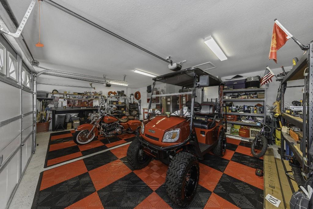 Image 42 of 50 For 15104 Elmcrest Street