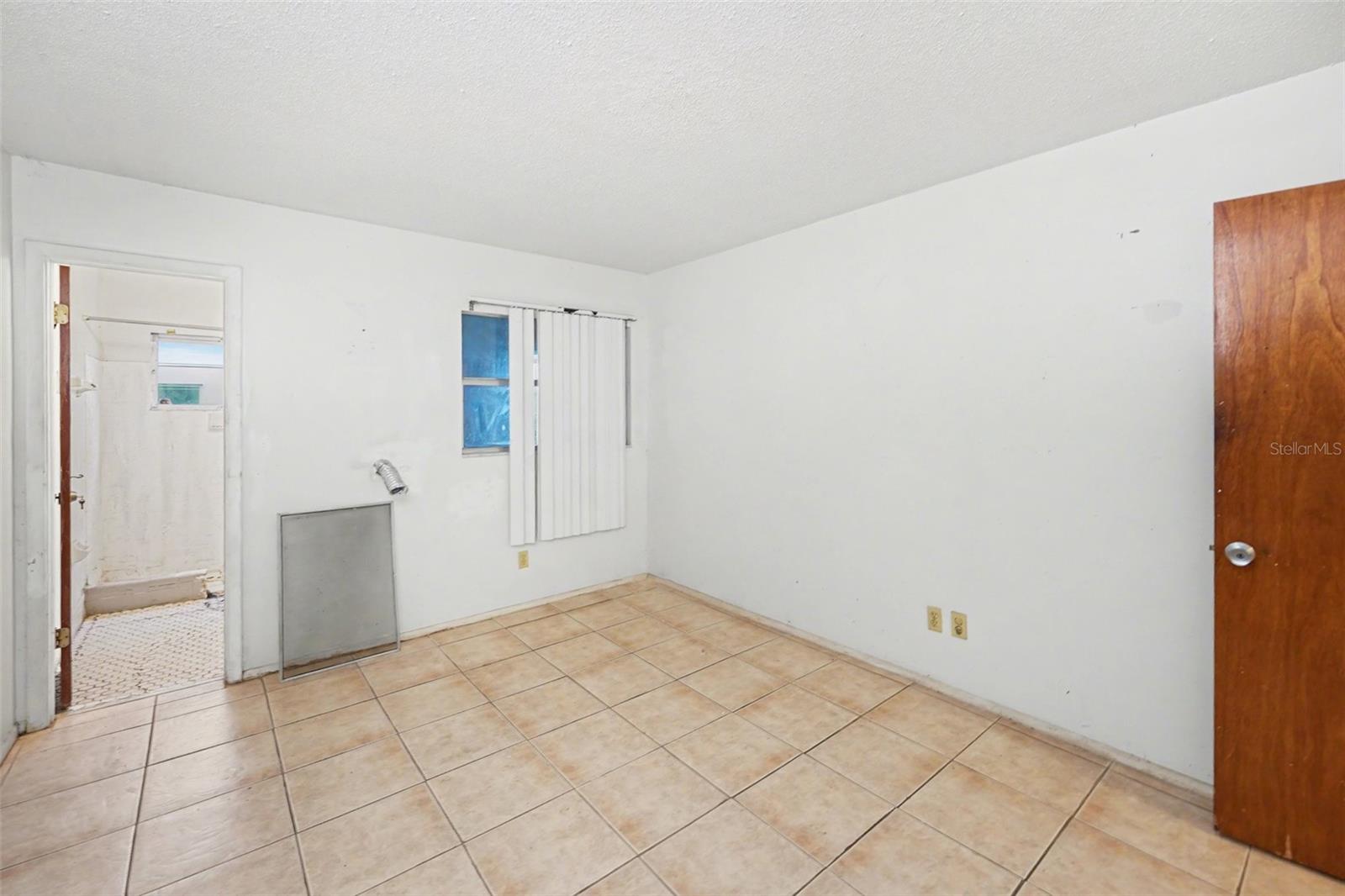 Image 17 of 34 For 5051 75th Avenue N 4