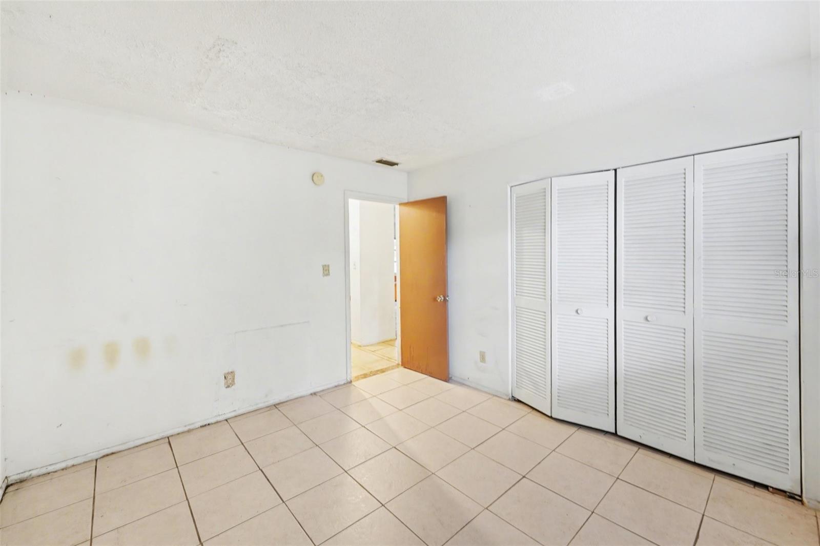 Image 20 of 34 For 5051 75th Avenue N 4