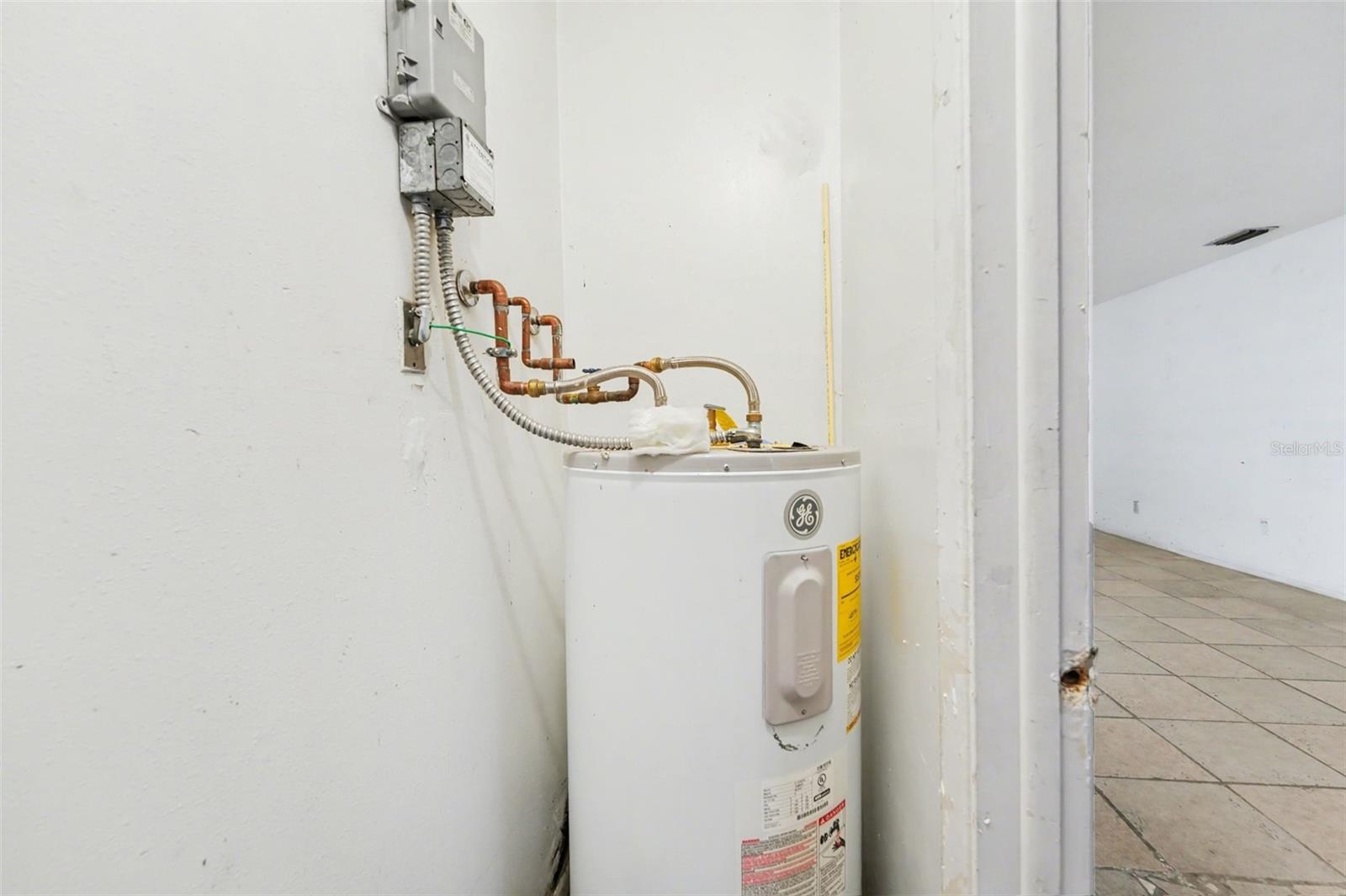 Image 27 of 34 For 5051 75th Avenue N 4