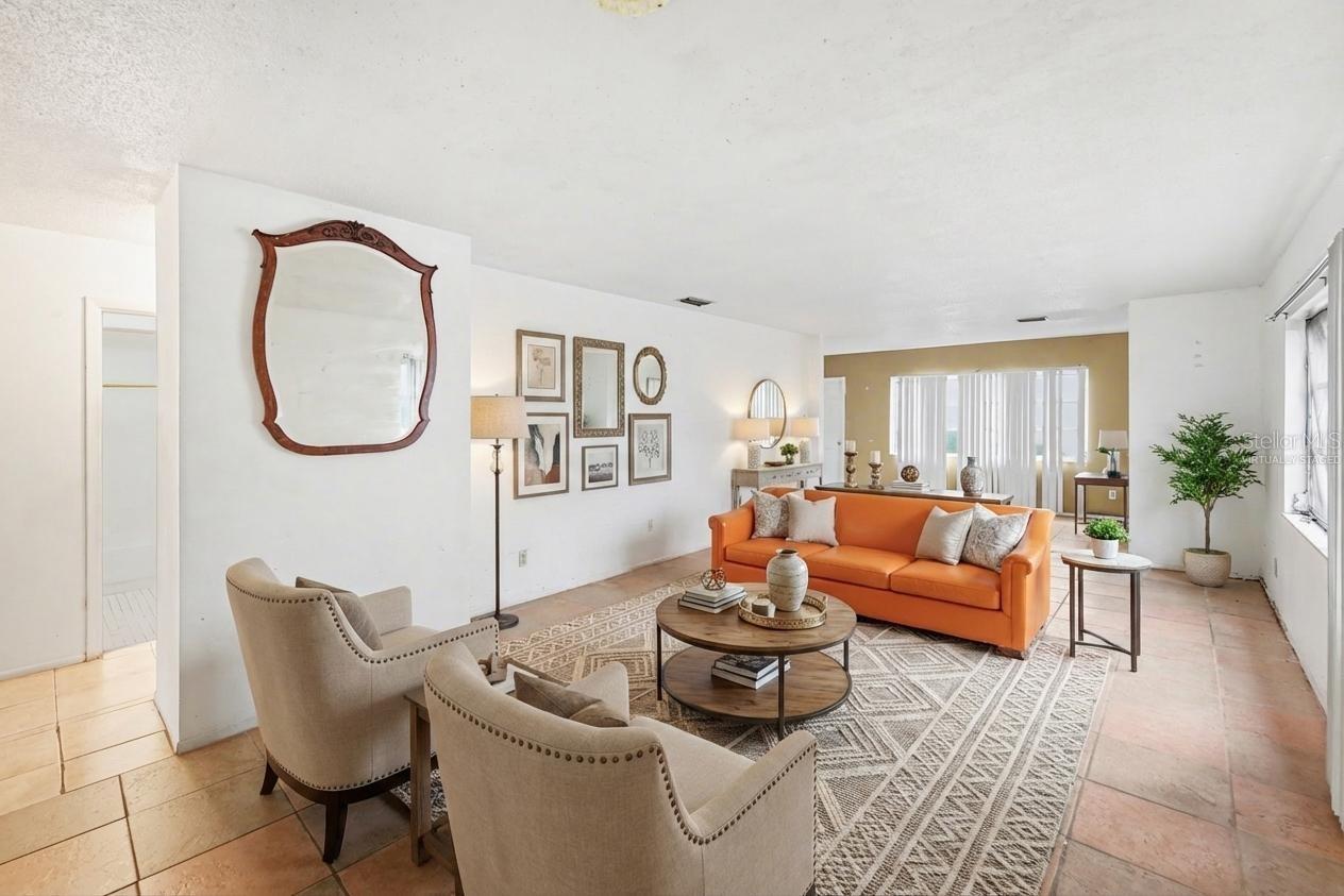 Image 4 of 34 For 5051 75th Avenue N 4