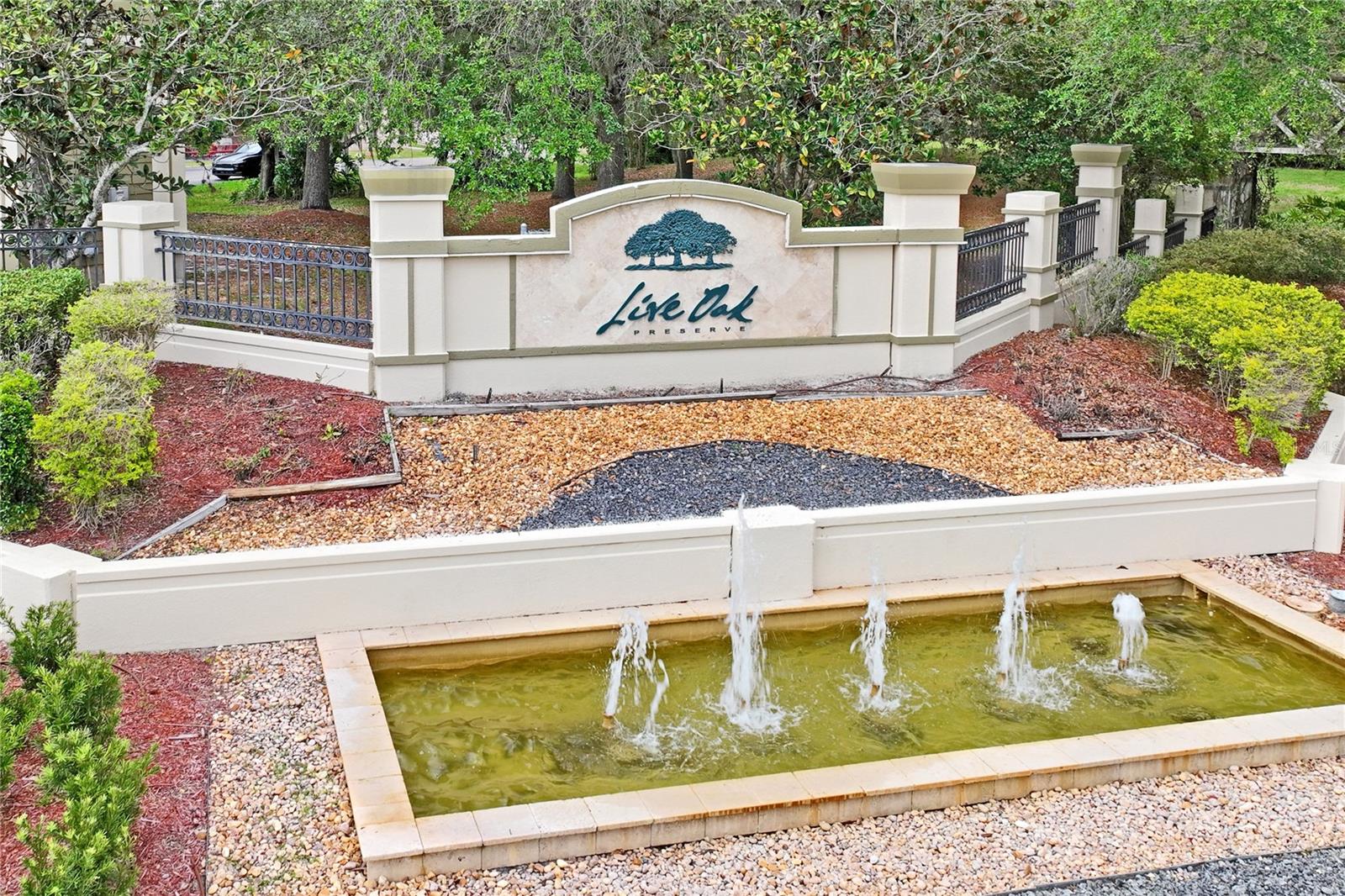 Listing photo id 19 for 9317 Mandrake Court