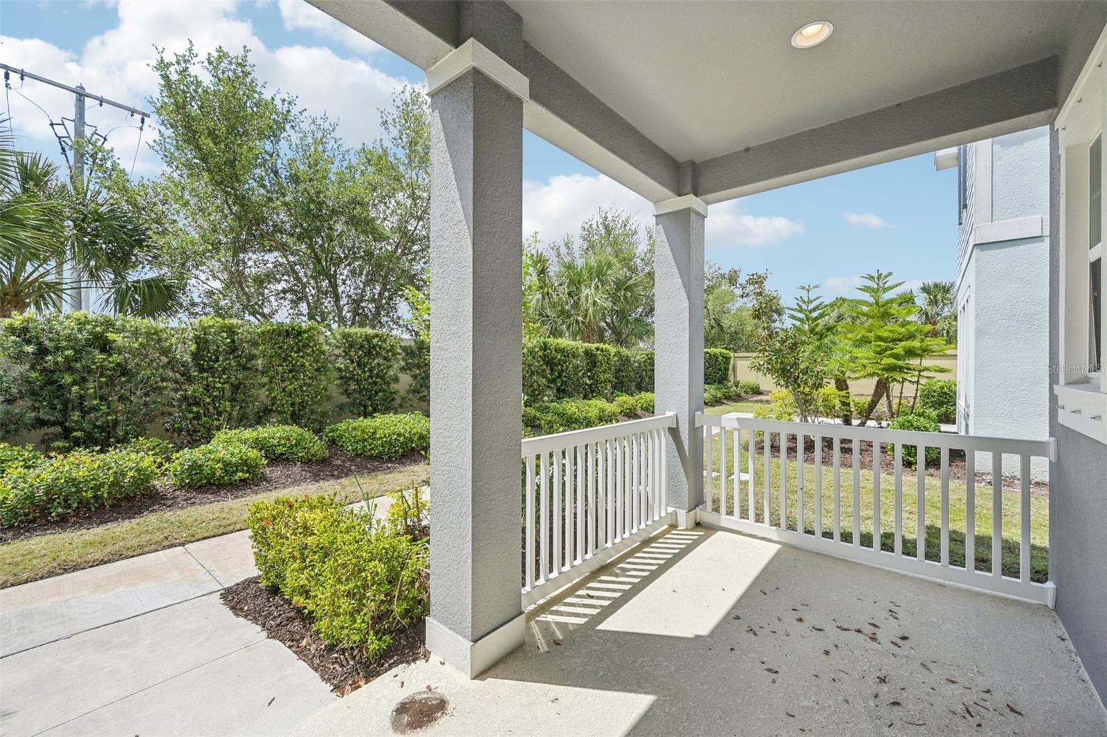 Image 39 of 57 For 806 Winterside Drive