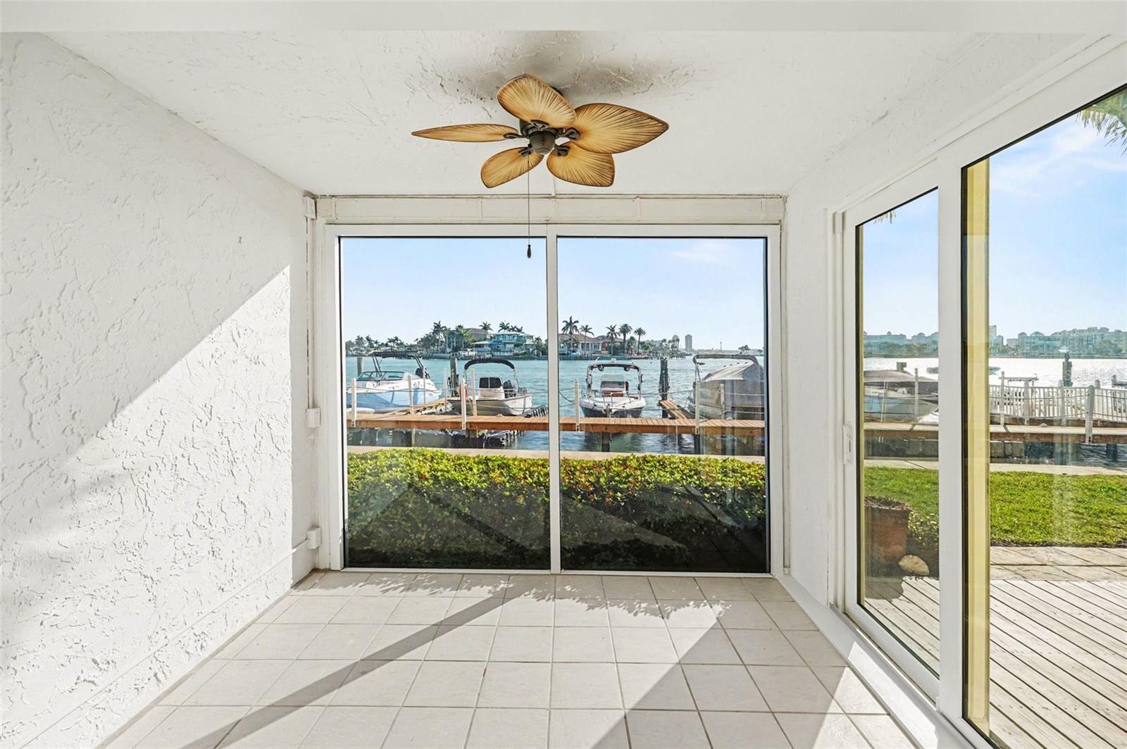 Image 12 of 36 For 8931 Blind Pass Road 161