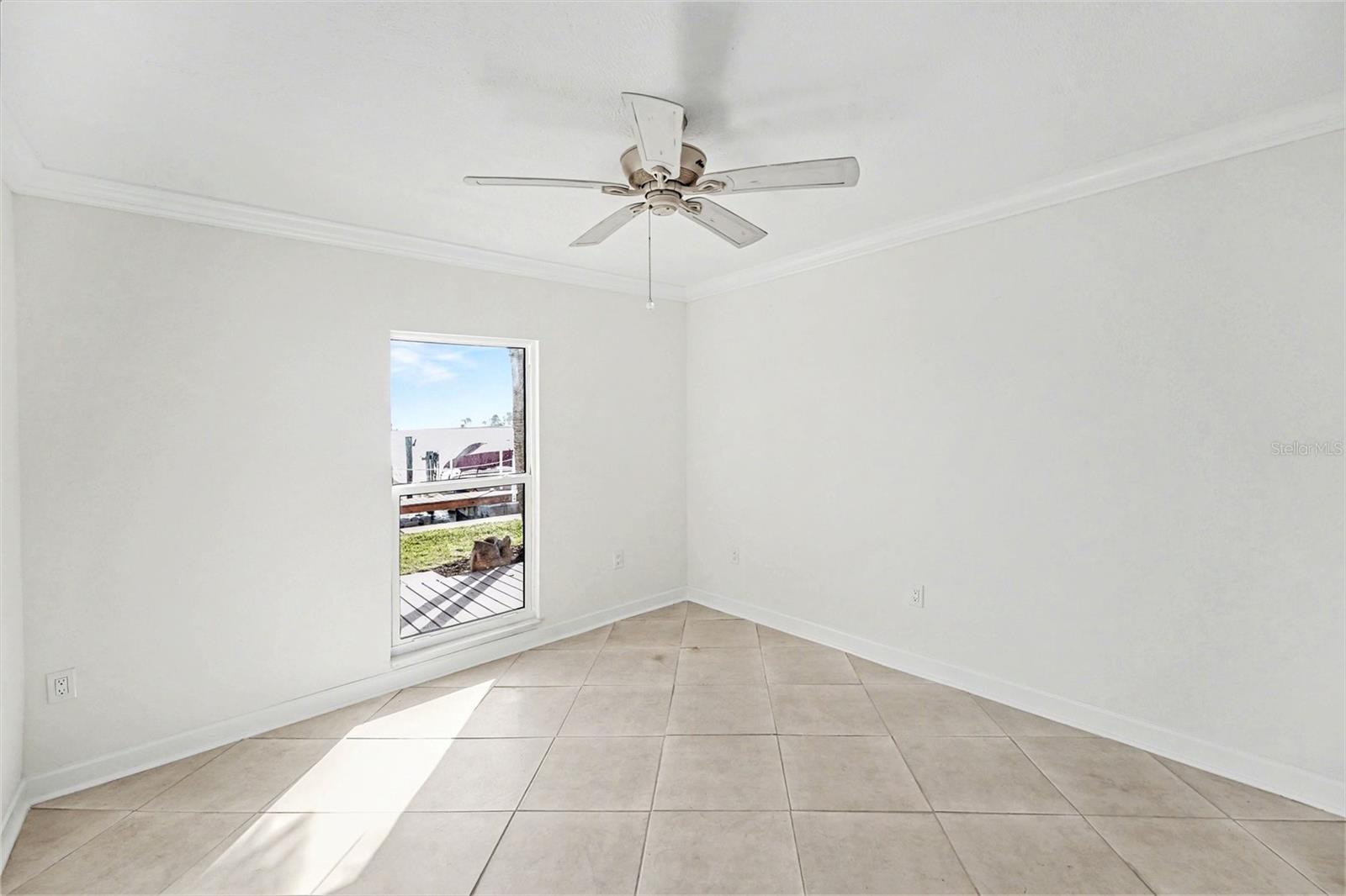 Image 18 of 36 For 8931 Blind Pass Road 161