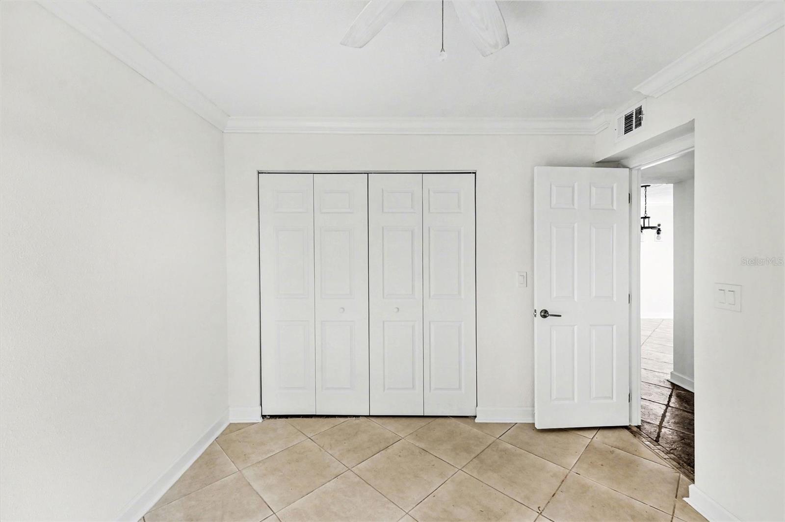 Image 24 of 36 For 8931 Blind Pass Road 161